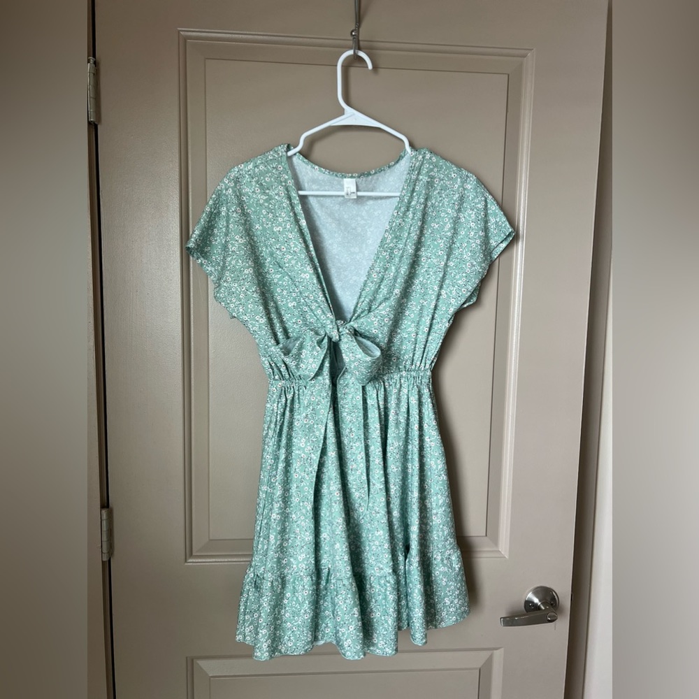 Amazon Floral Mint Dress - Size Small